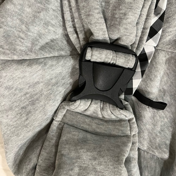 NWOT Tomkas small dog sling/carrier - Picture 7 of 10